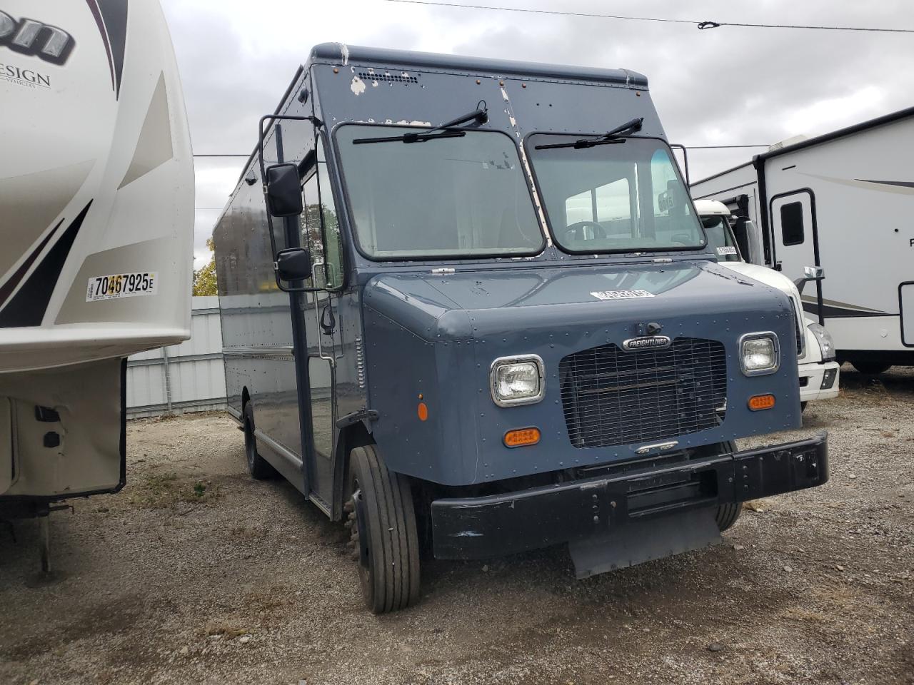 2020  CHASSIS M - DELIVERY VAN photo 4