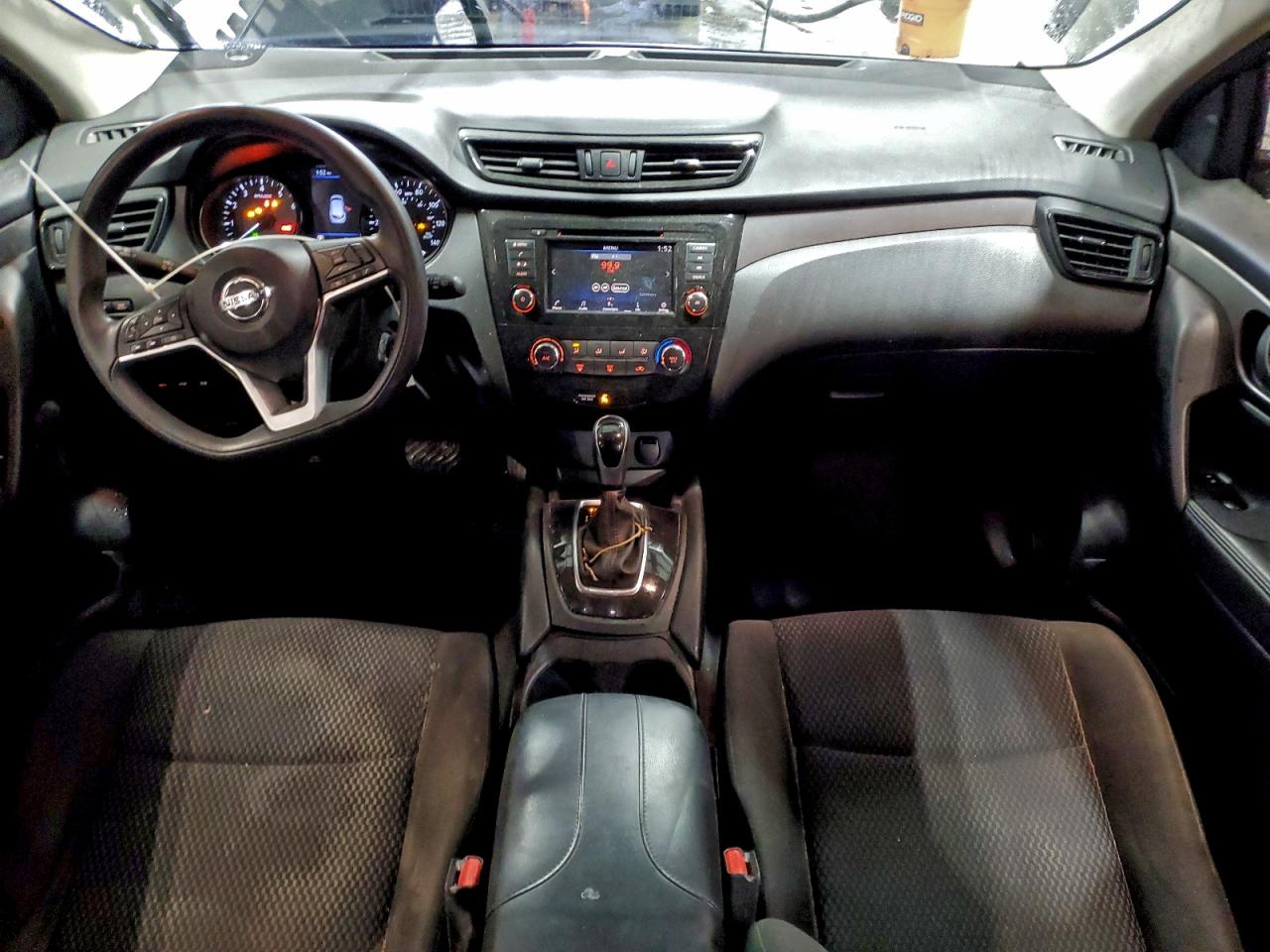 2020 NISSAN ROGUE SPORT S photo 8