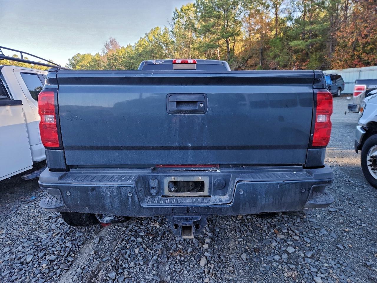2019 CHEVROLET SILVERADO K3500 HIGH COUNTRY photo 6