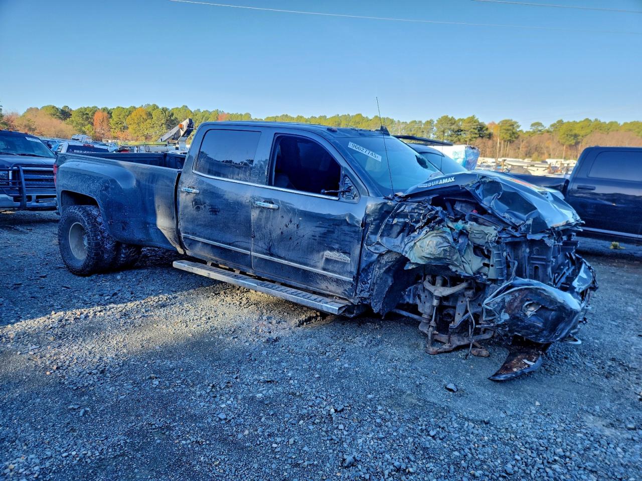 2019 CHEVROLET SILVERADO K3500 HIGH COUNTRY photo 4