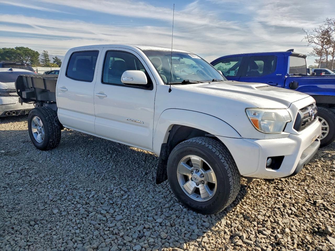 2013 TOYOTA TACOMA DOUBLE CAB PRERUNNER photo 4