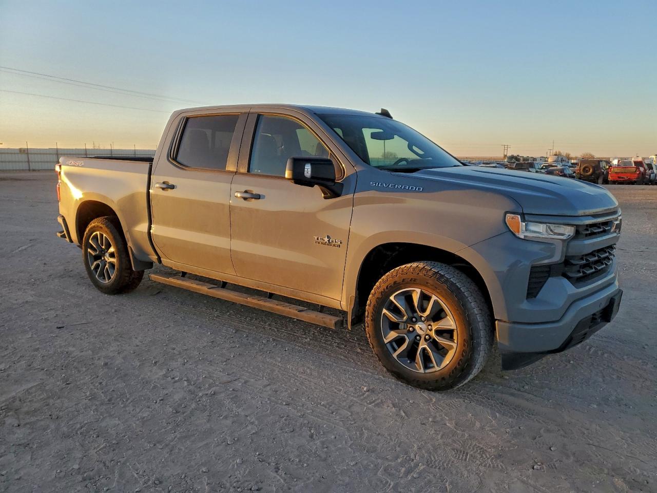 2024 CHEVROLET SILVERADO K1500 RST photo 7