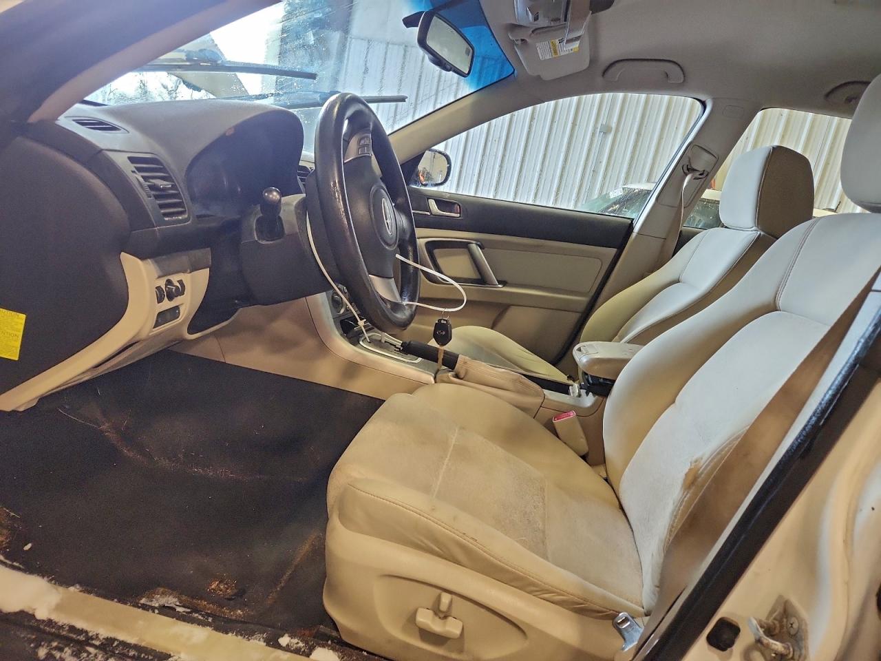 2009 SUBARU OUTBACK 2.5I photo 13