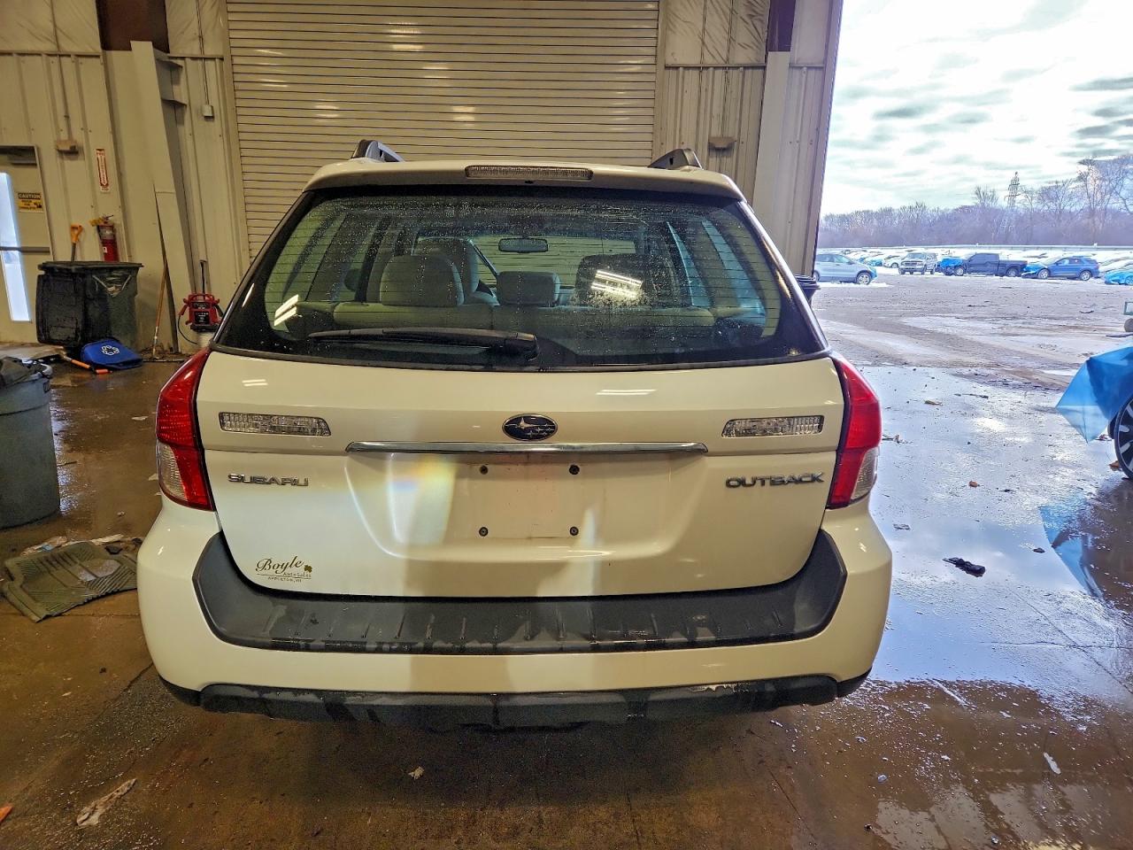 2009 SUBARU OUTBACK 2.5I photo 11