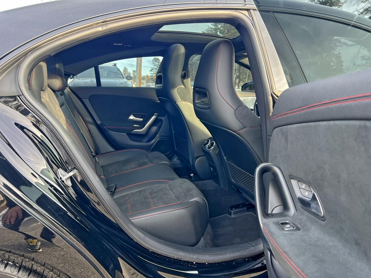 2022 MERCEDES-BENZ CLA 250 4MATIC photo 6