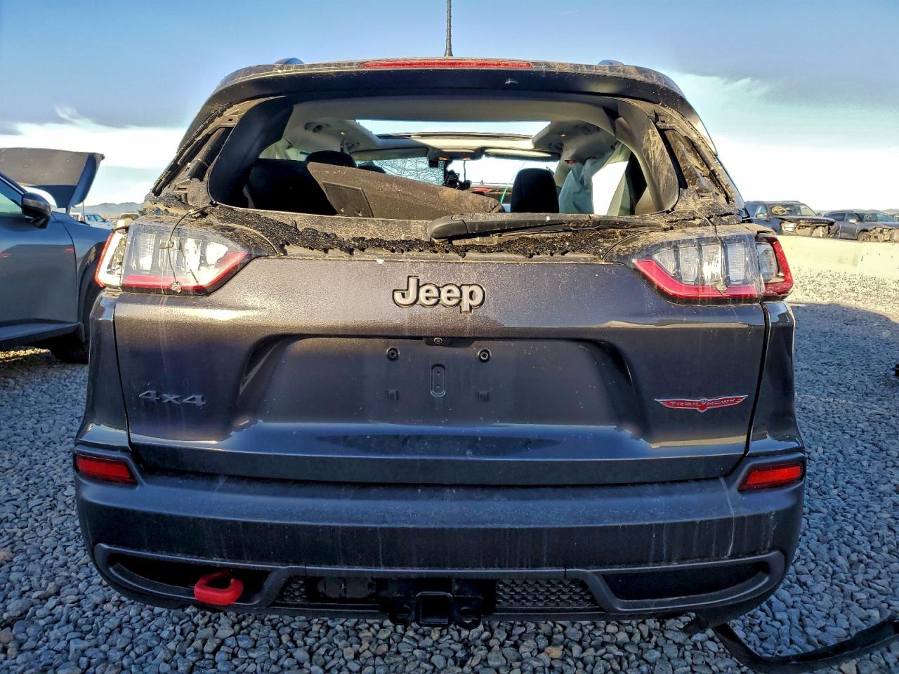 2022 JEEP CHEROKEE TRAILHAWK photo 6