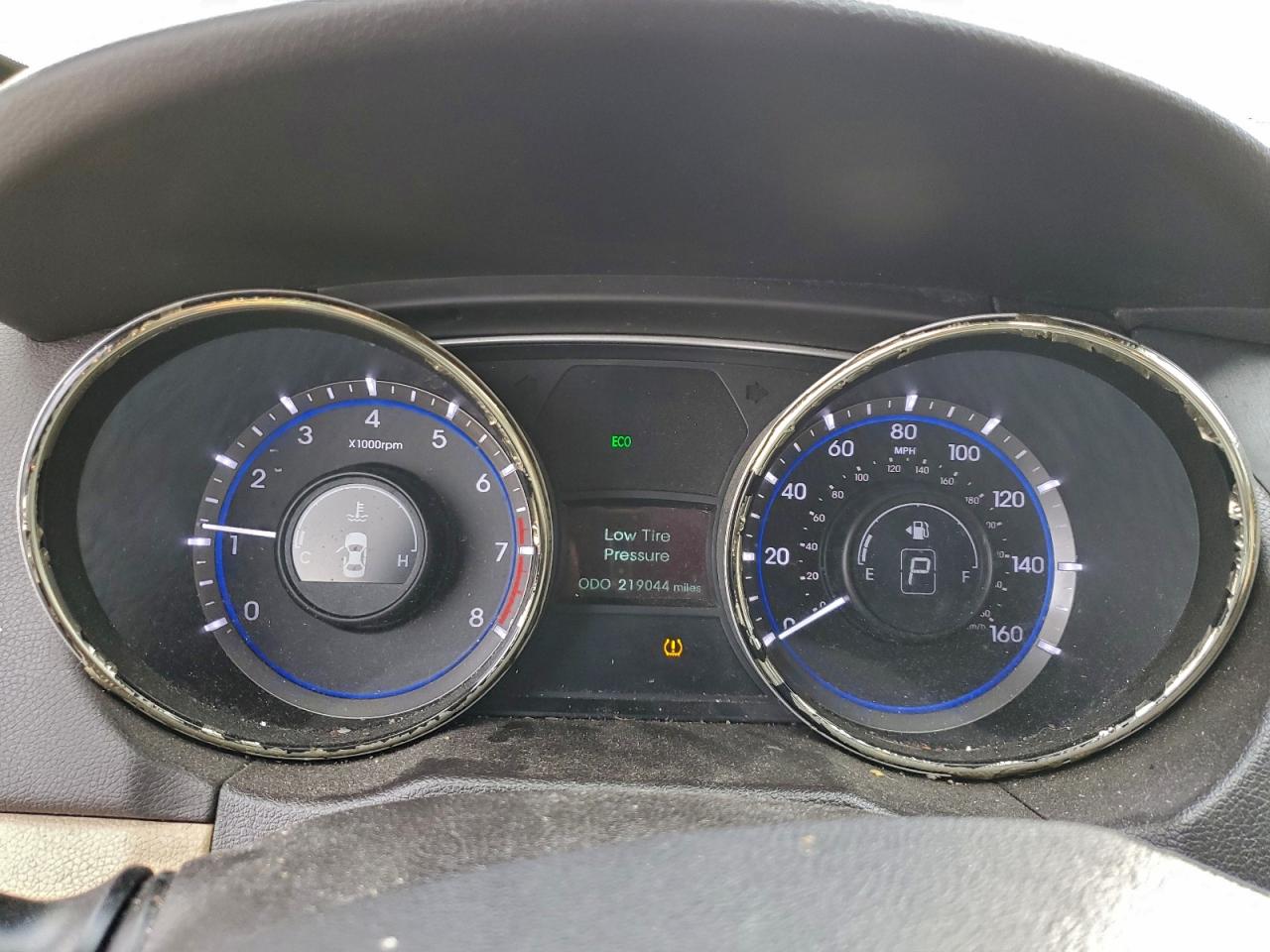 2013 HYUNDAI SONATA GLS photo 9