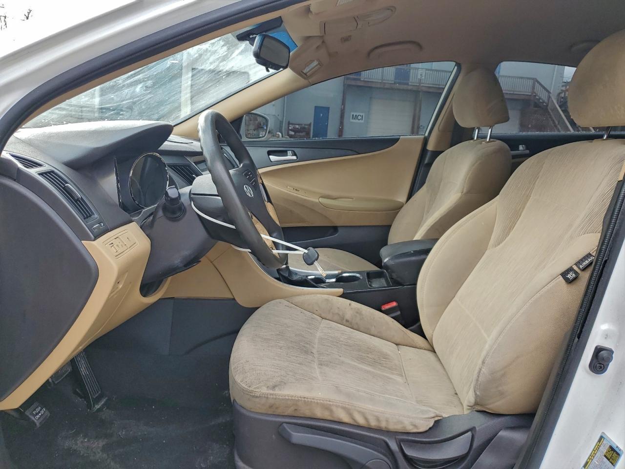 2013 HYUNDAI SONATA GLS photo 7