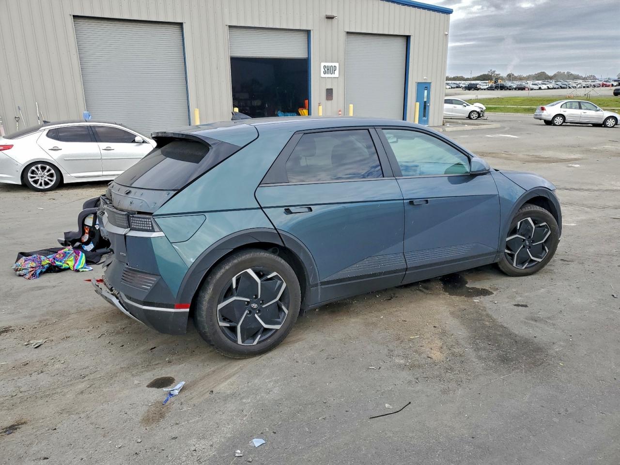 2023 HYUNDAI IONIQ 5 SEL photo 3