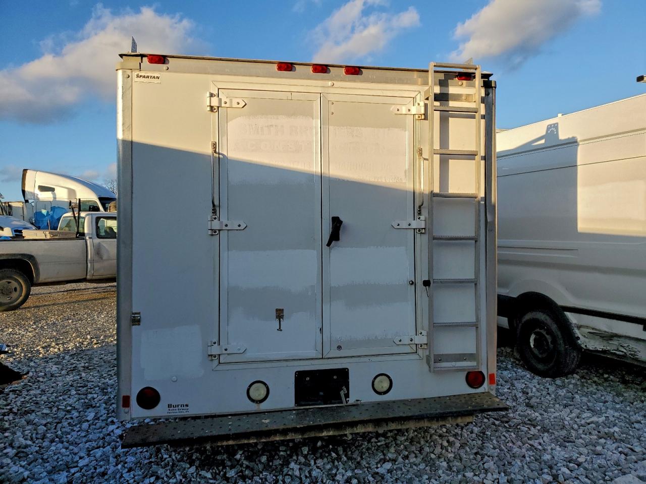 2013 GMC SAVANA CUTAWAY G3500 photo 6