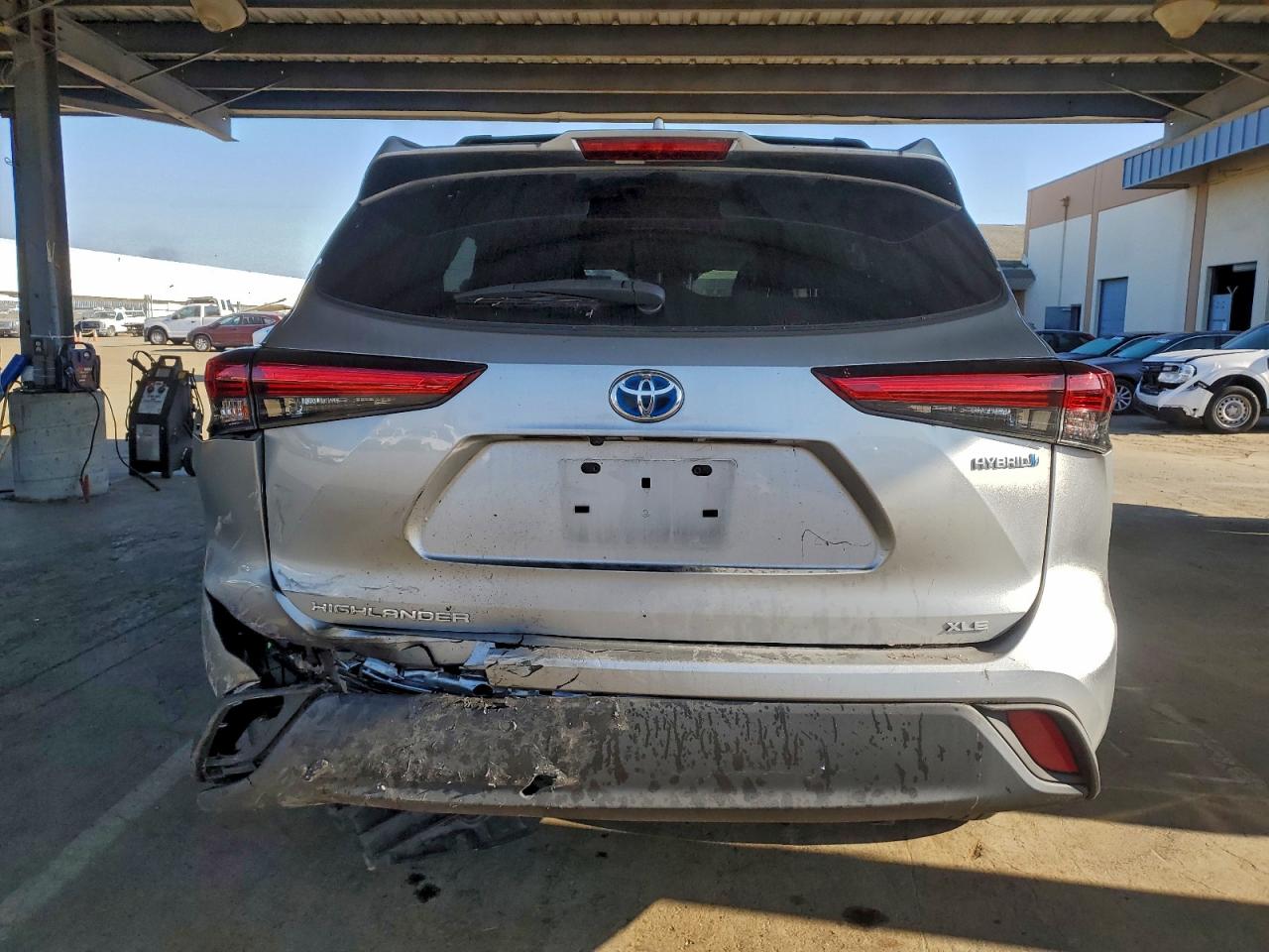 2021 TOYOTA HIGHLANDER HYBRID XLE photo 6