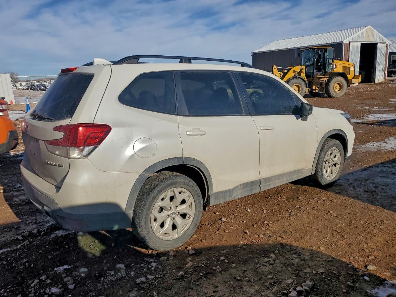 2020 SUBARU FORESTER photo 3