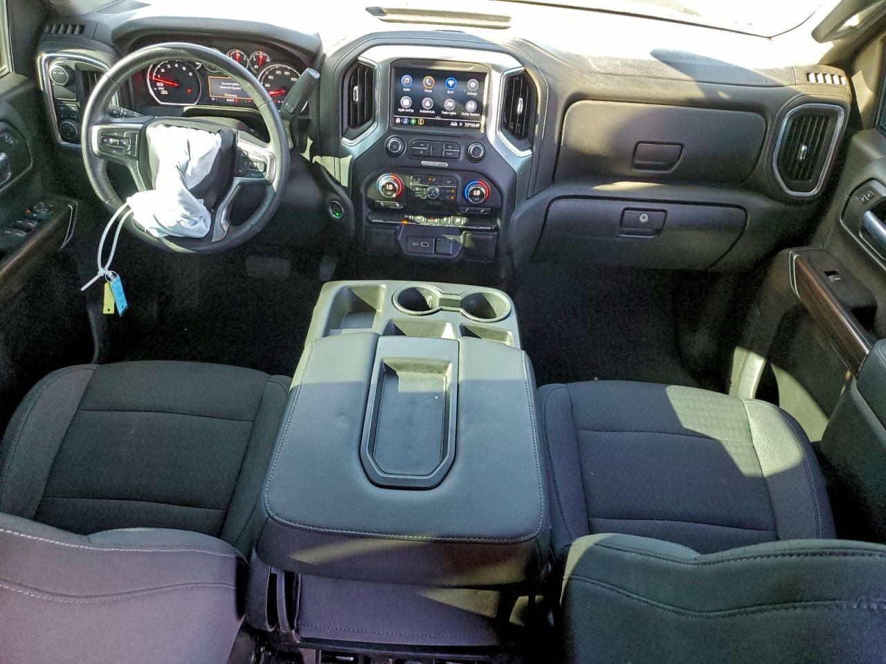 2020 CHEVROLET SILVERADO C1500 RST photo 8