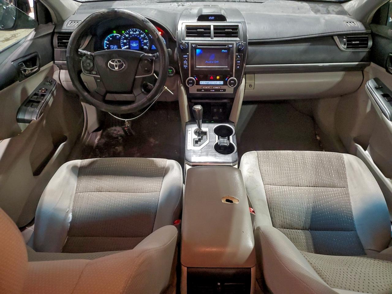 2013 TOYOTA CAMRY HYBRID photo 8