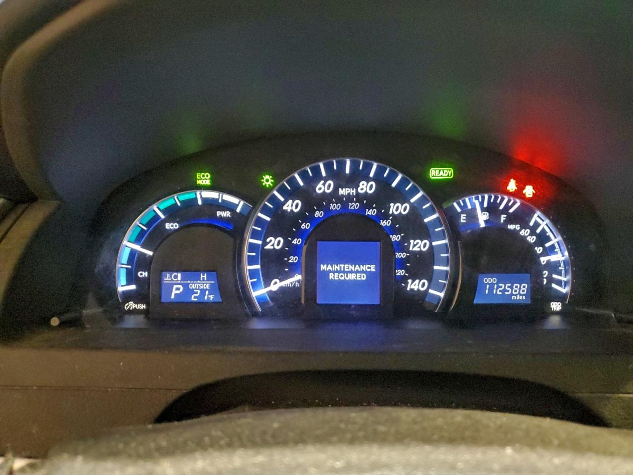 2013 TOYOTA CAMRY HYBRID photo 9