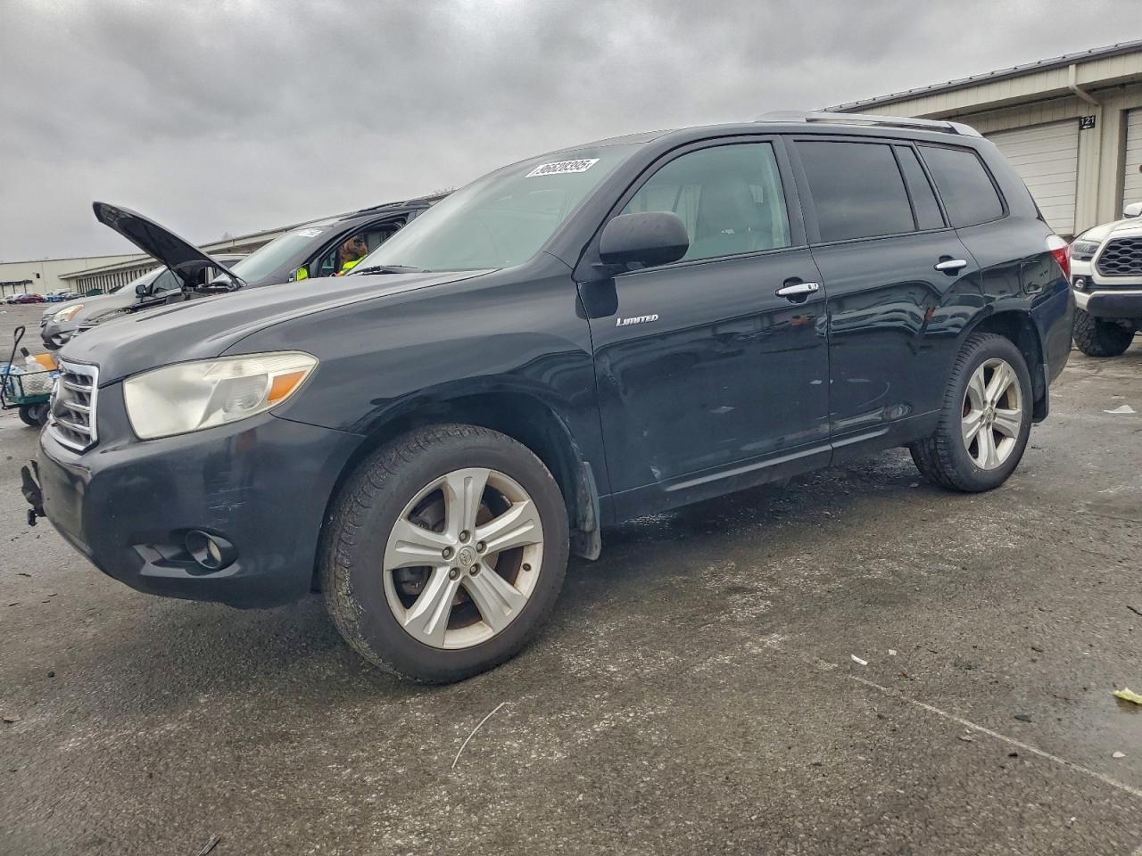 2010 TOYOTA HIGHLANDER