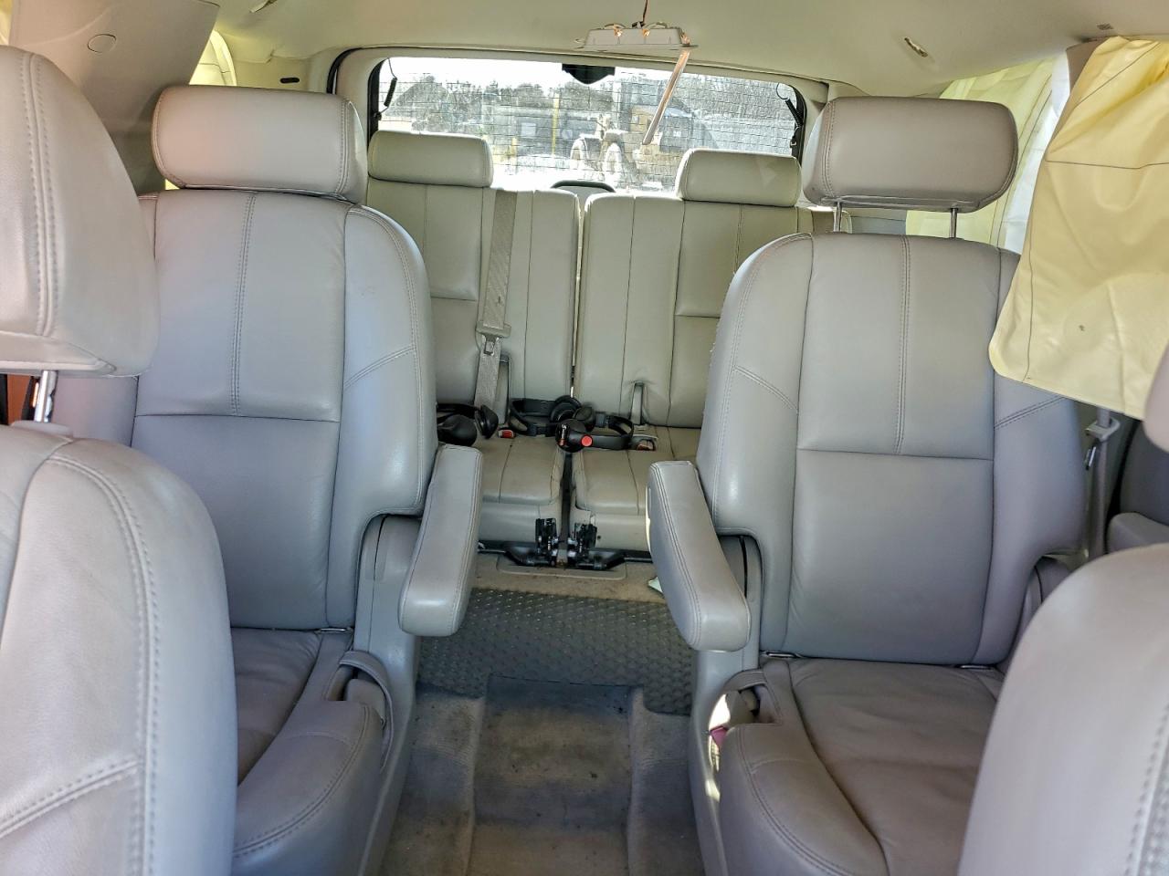 2007 CHEVROLET TAHOE C1500 photo 10