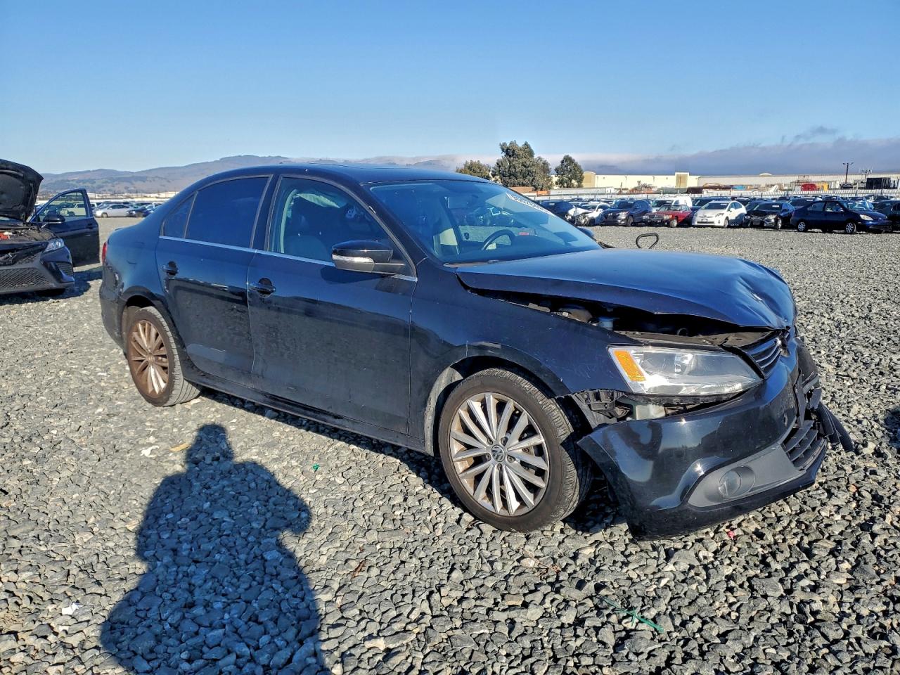 2013 VOLKSWAGEN JETTA SEL photo 4