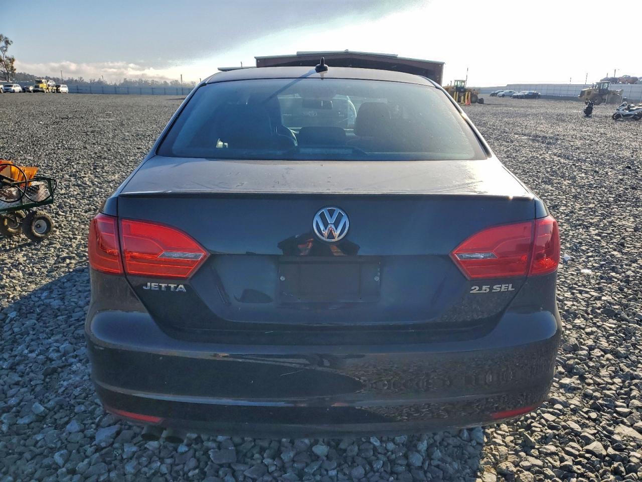 2013 VOLKSWAGEN JETTA SEL photo 6