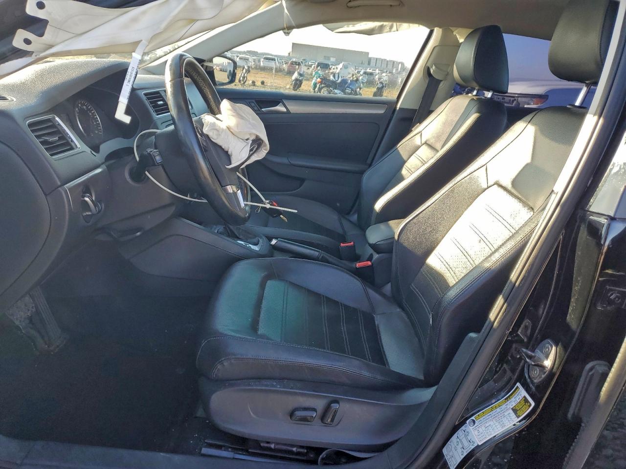 2013 VOLKSWAGEN JETTA SEL photo 7