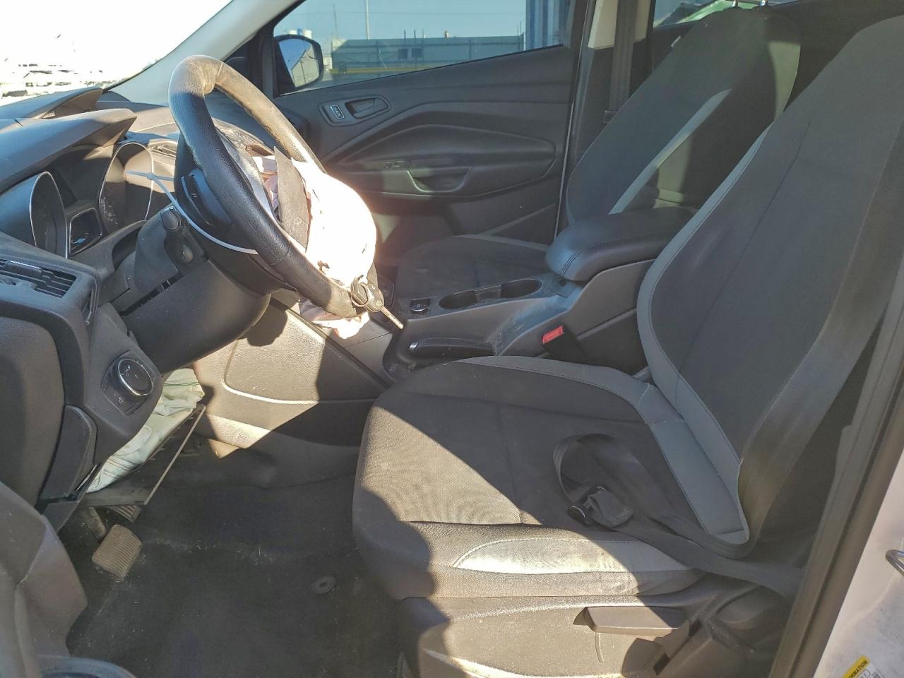 2014 FORD ESCAPE S photo 7