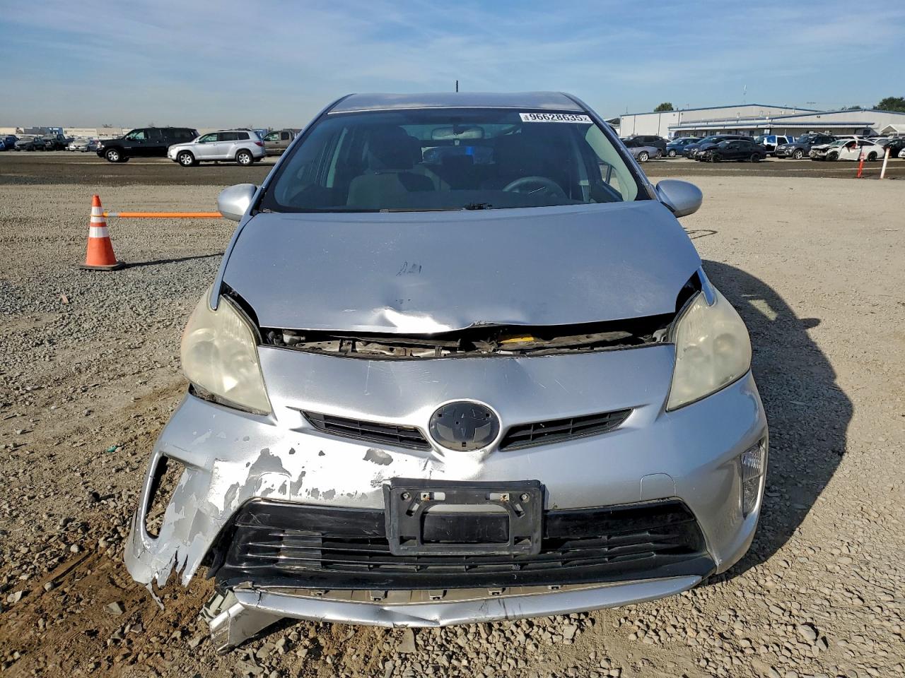 2014 TOYOTA PRIUS photo 5