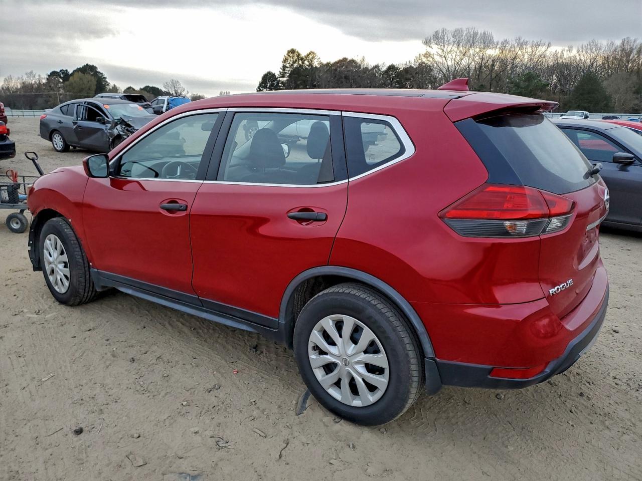 2017 NISSAN ROGUE S photo 2