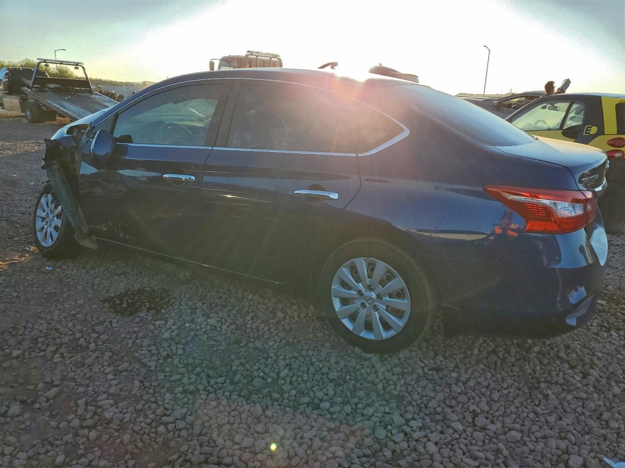 2016 NISSAN SENTRA S photo 2