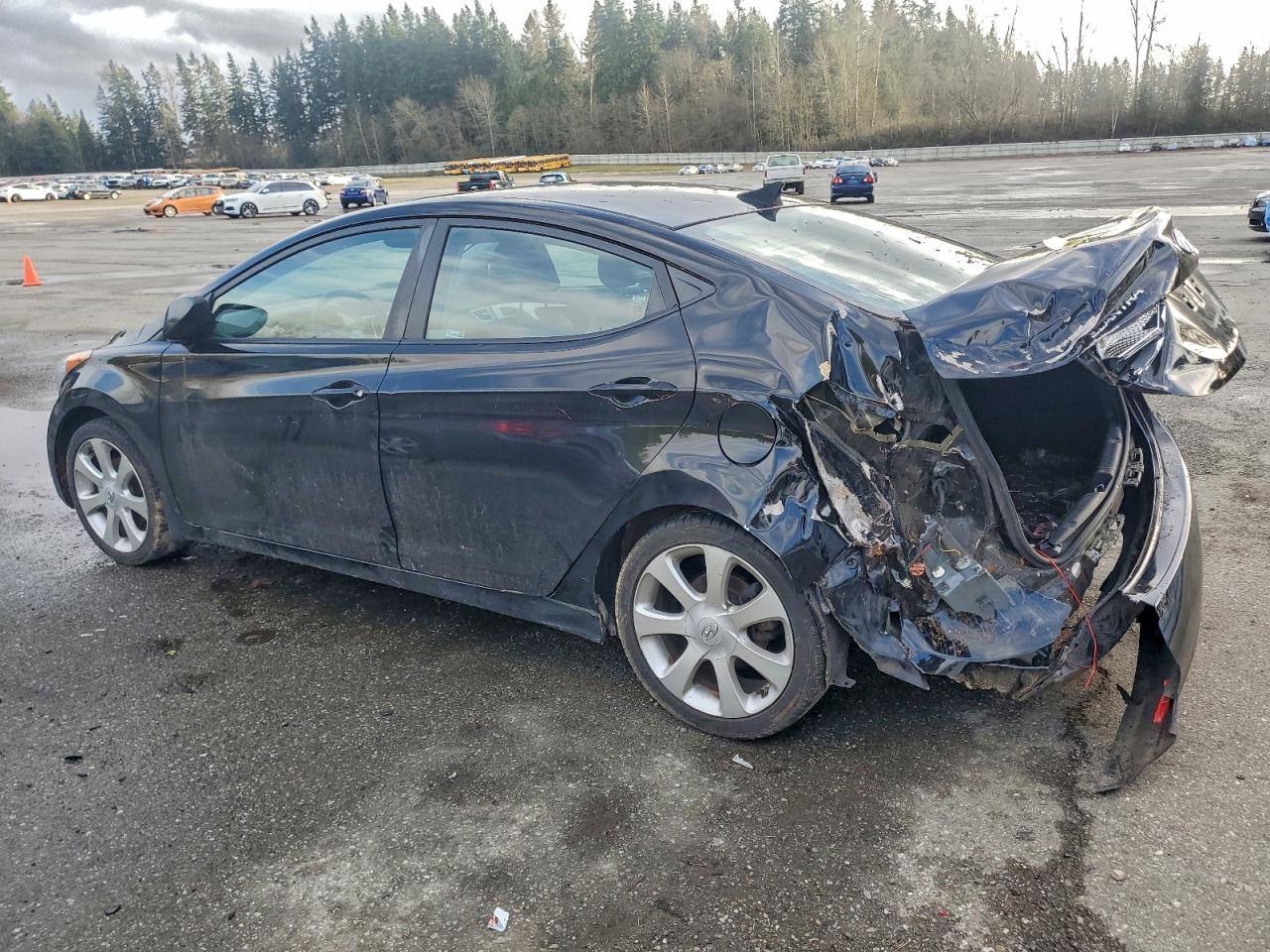 2013 HYUNDAI ELANTRA GLS photo 3