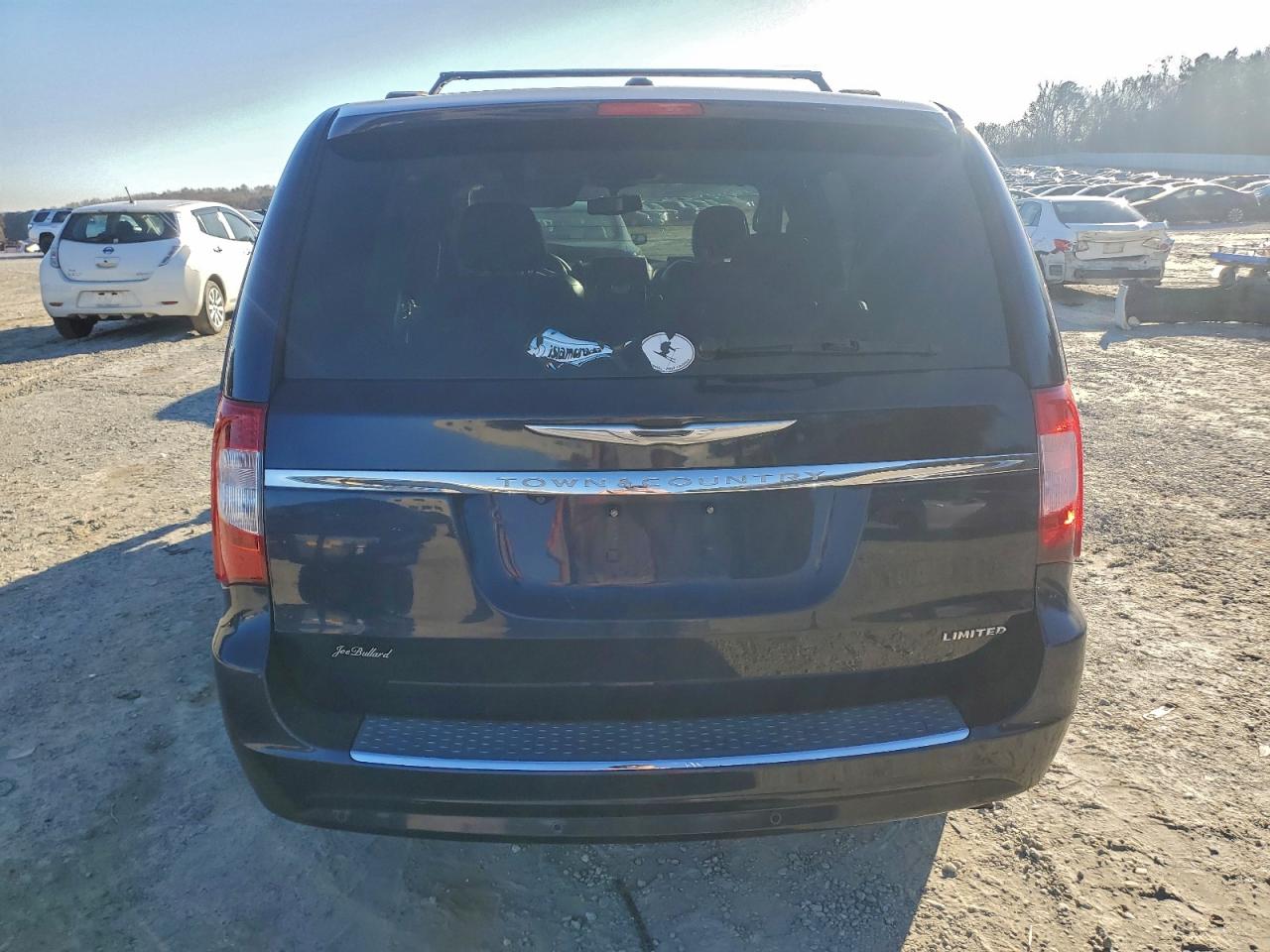 2013 CHRYSLER TOWN & COUNTRY LIMITED photo 6