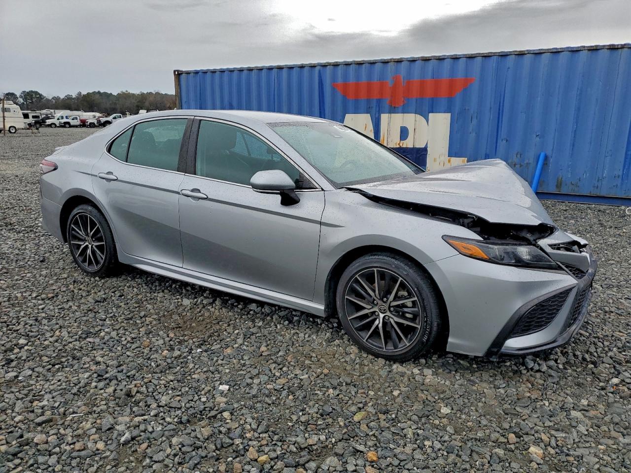 2022 TOYOTA CAMRY SE photo 7