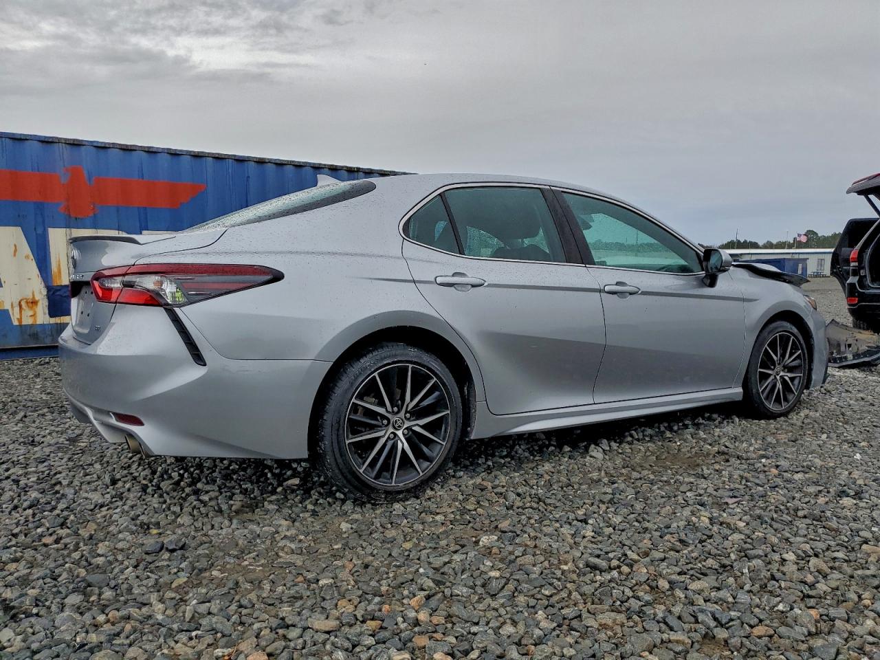 2022 TOYOTA CAMRY SE photo 5