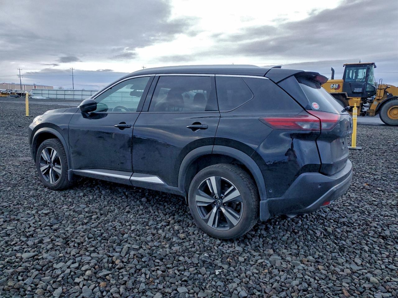 2023 NISSAN ROGUE SL photo 2