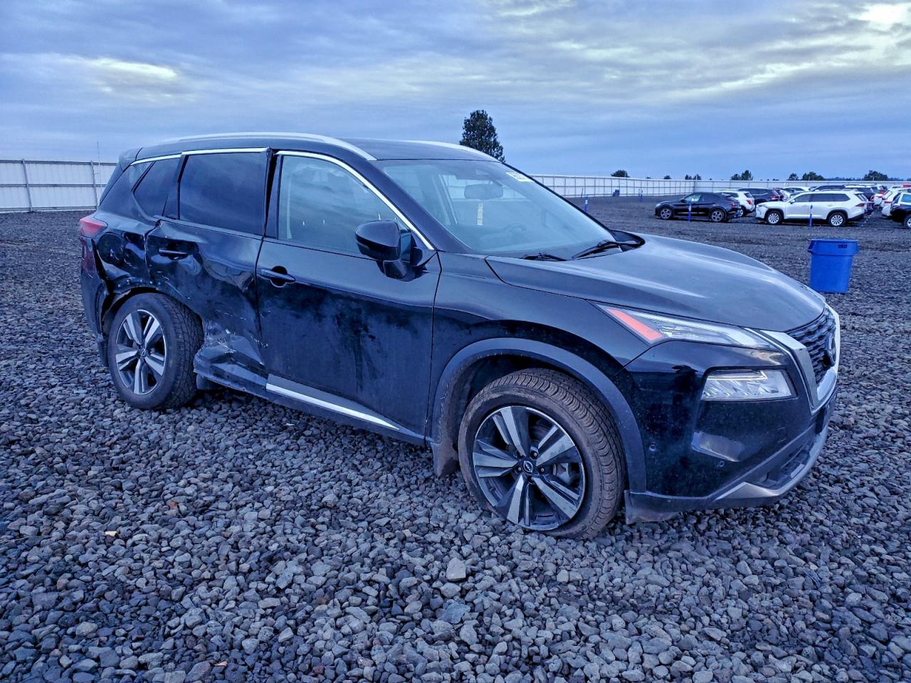2023 NISSAN ROGUE SL photo 4
