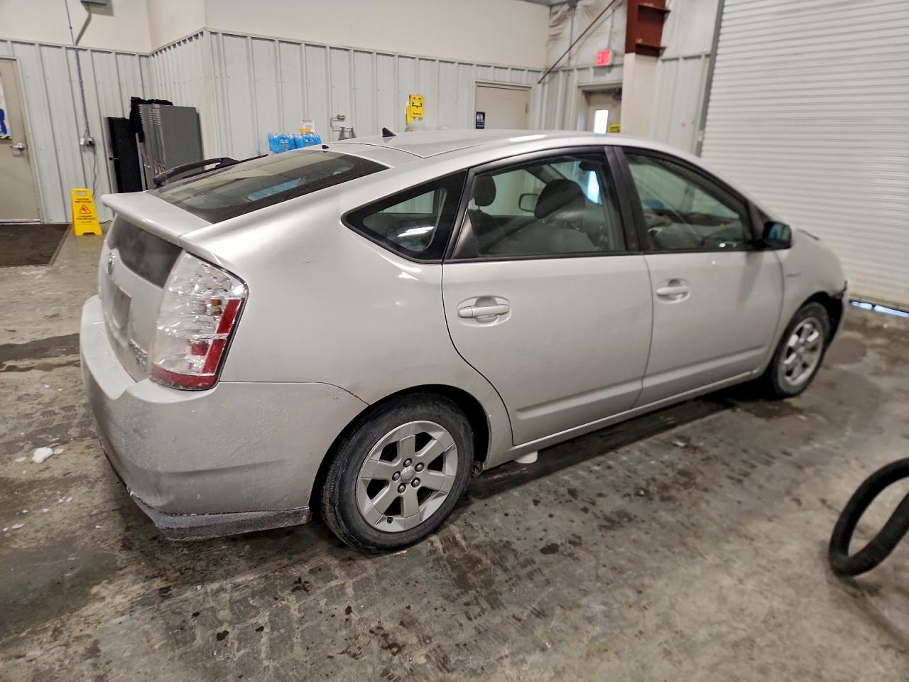 2007 TOYOTA PRIUS photo 3