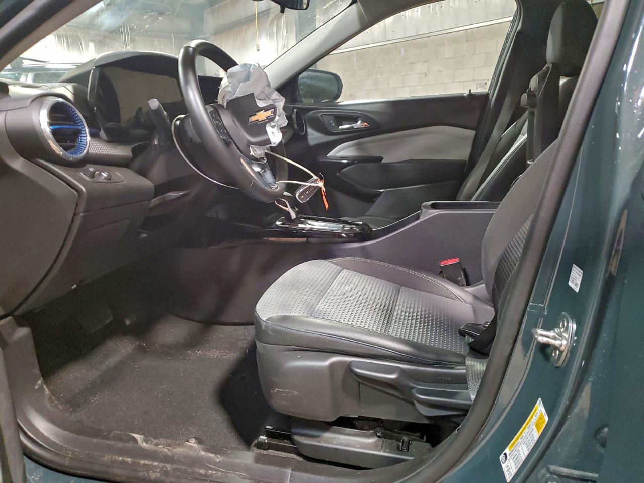 2025 CHEVROLET TRAX 1LT photo 7