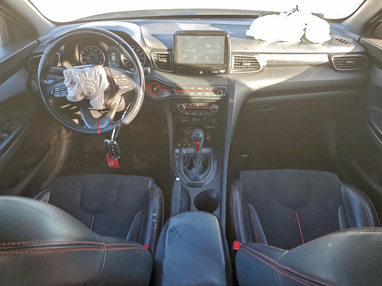 2019 HYUNDAI VELOSTER BASE photo 8