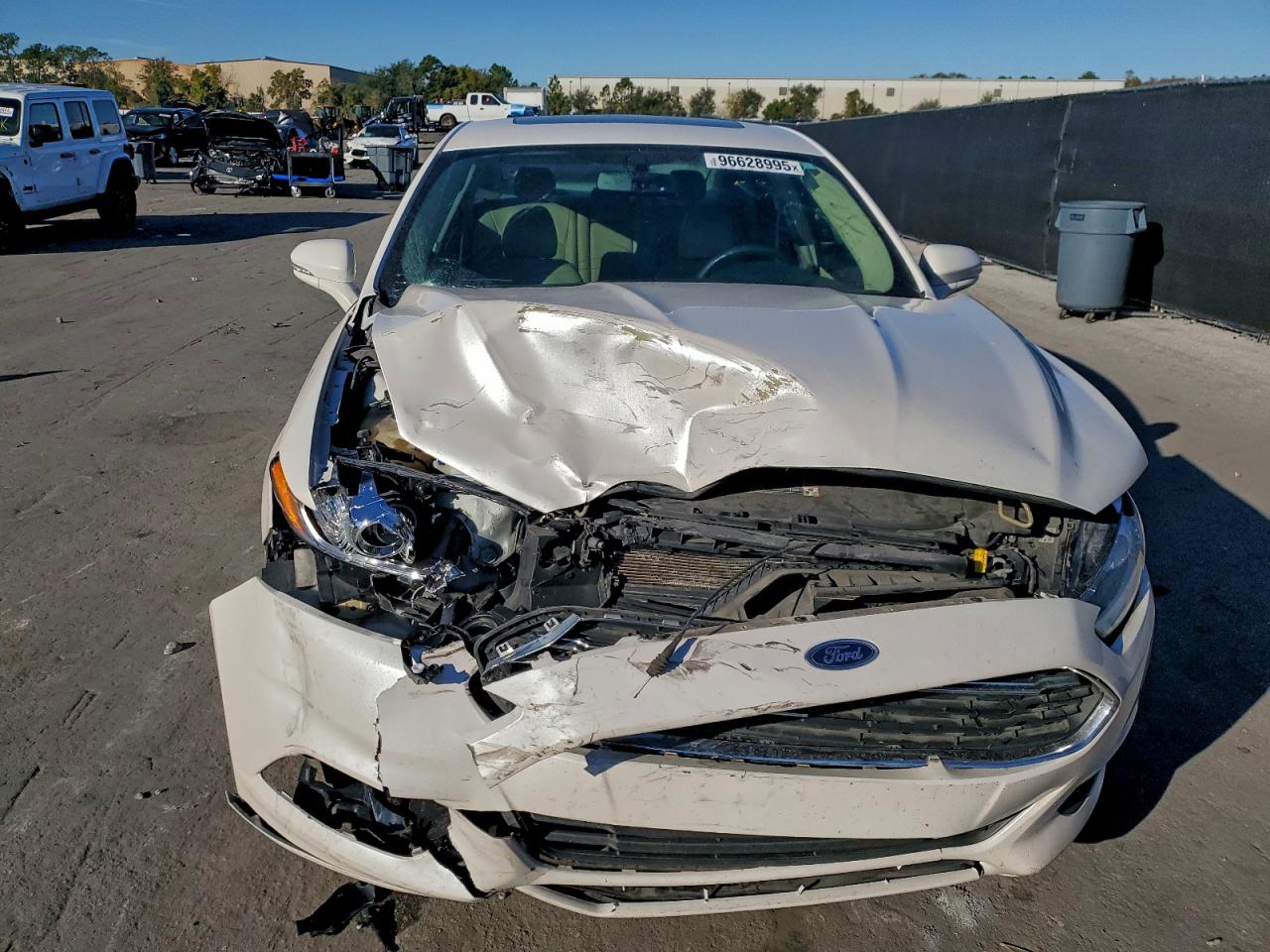 2016 FORD FUSION SE photo 5