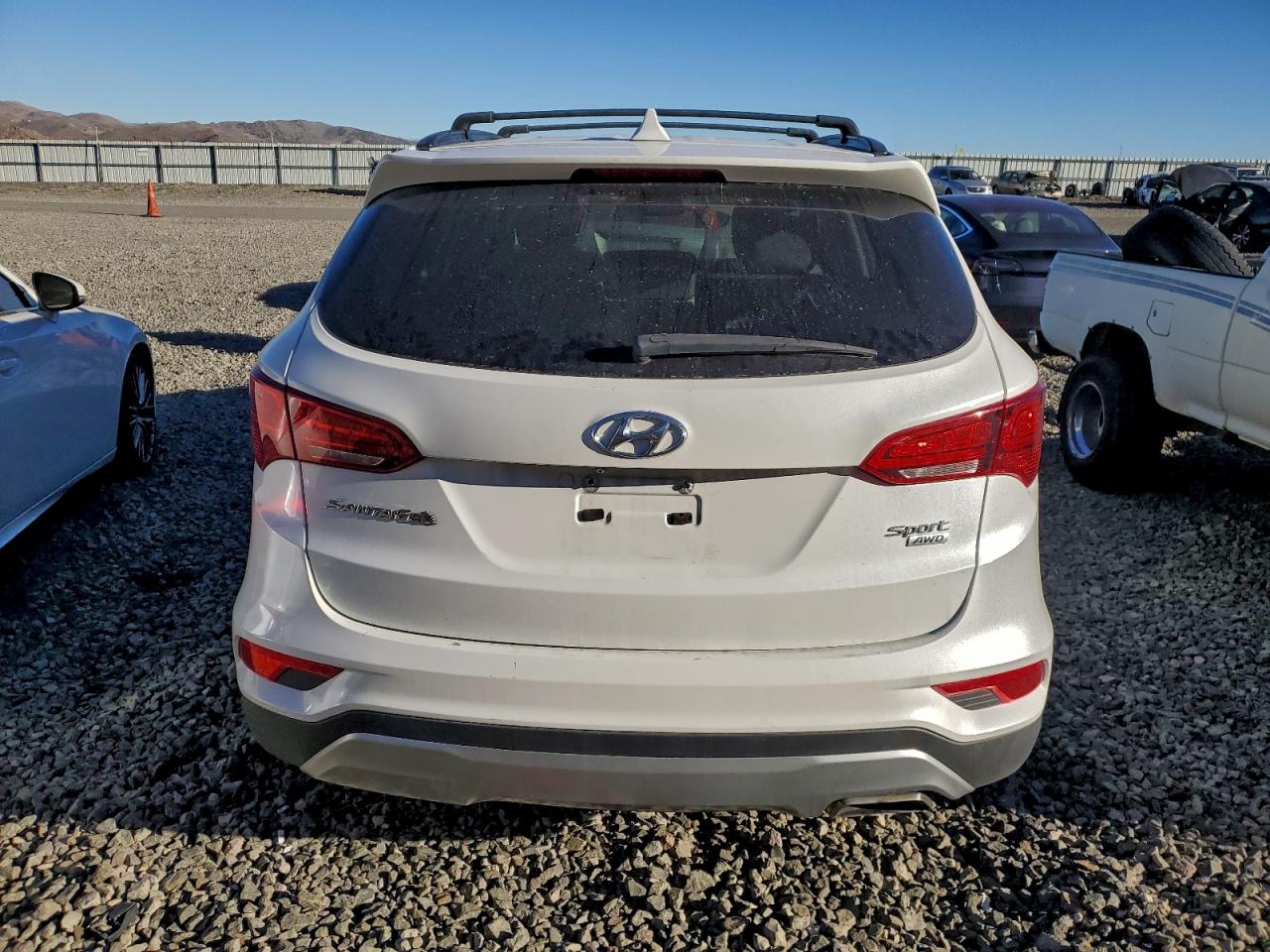 2017 HYUNDAI SANTA FE SPORT photo 6