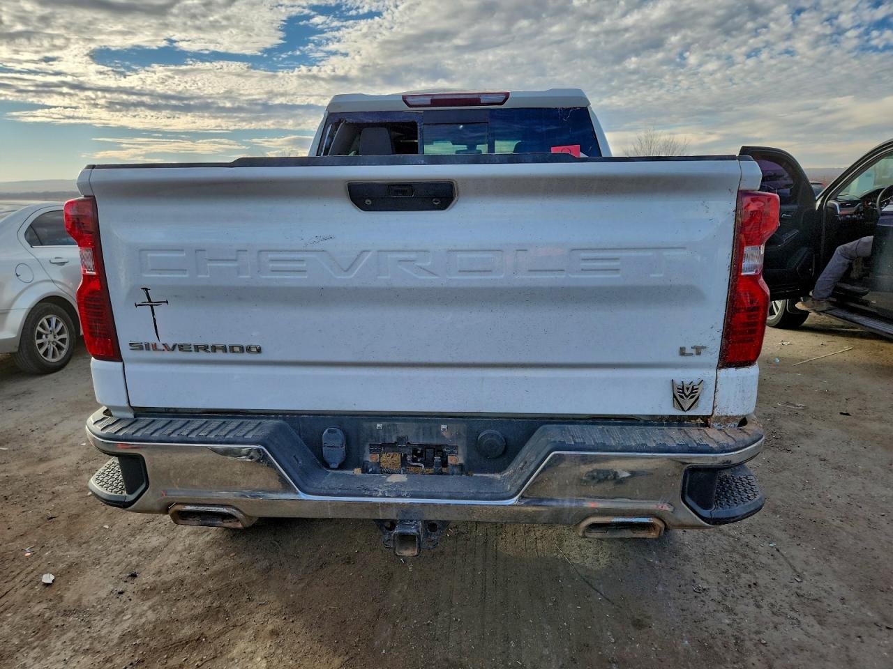 2019 CHEVROLET SILVERADO K1500 LT photo 6