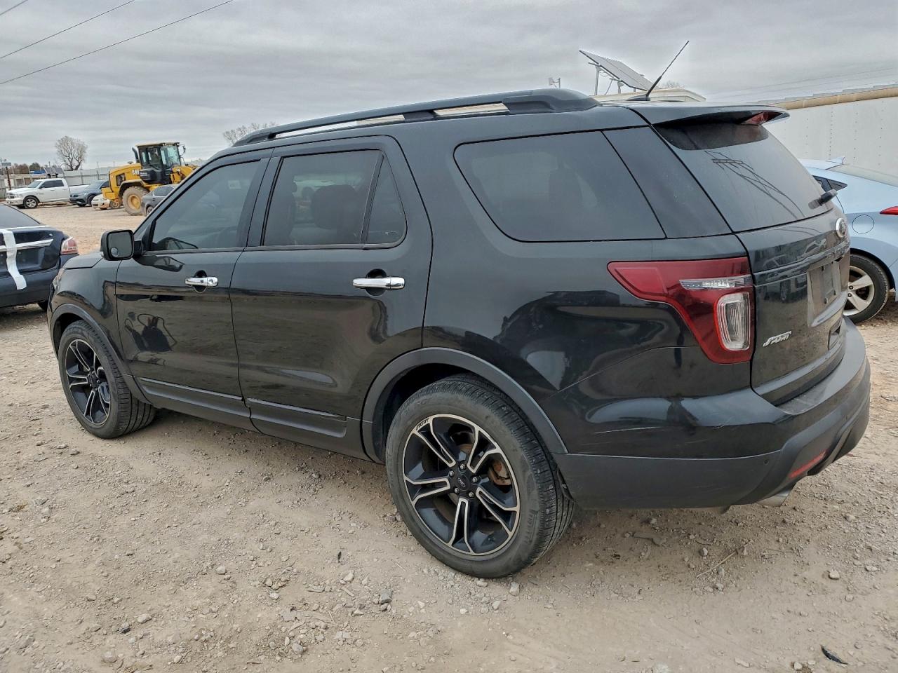 2014 FORD EXPLORER SPORT photo 2