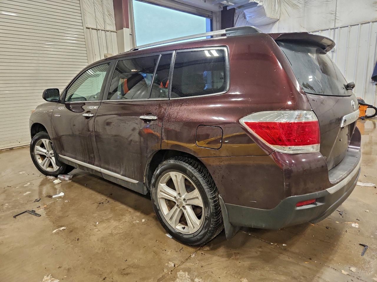 2013 TOYOTA HIGHLANDER LIMITED photo 2