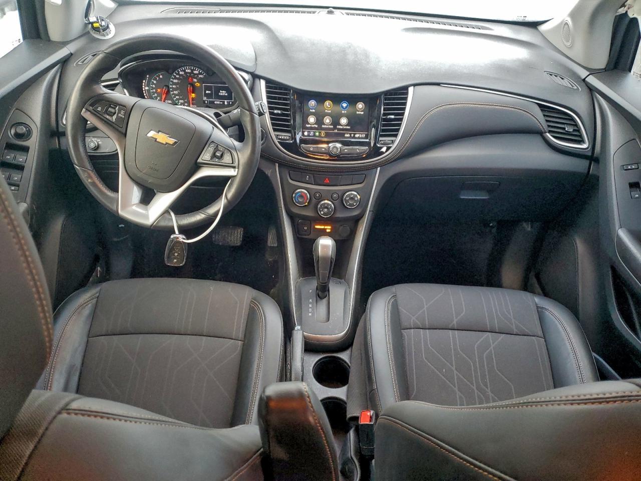 2022 CHEVROLET TRAX 1LT photo 8