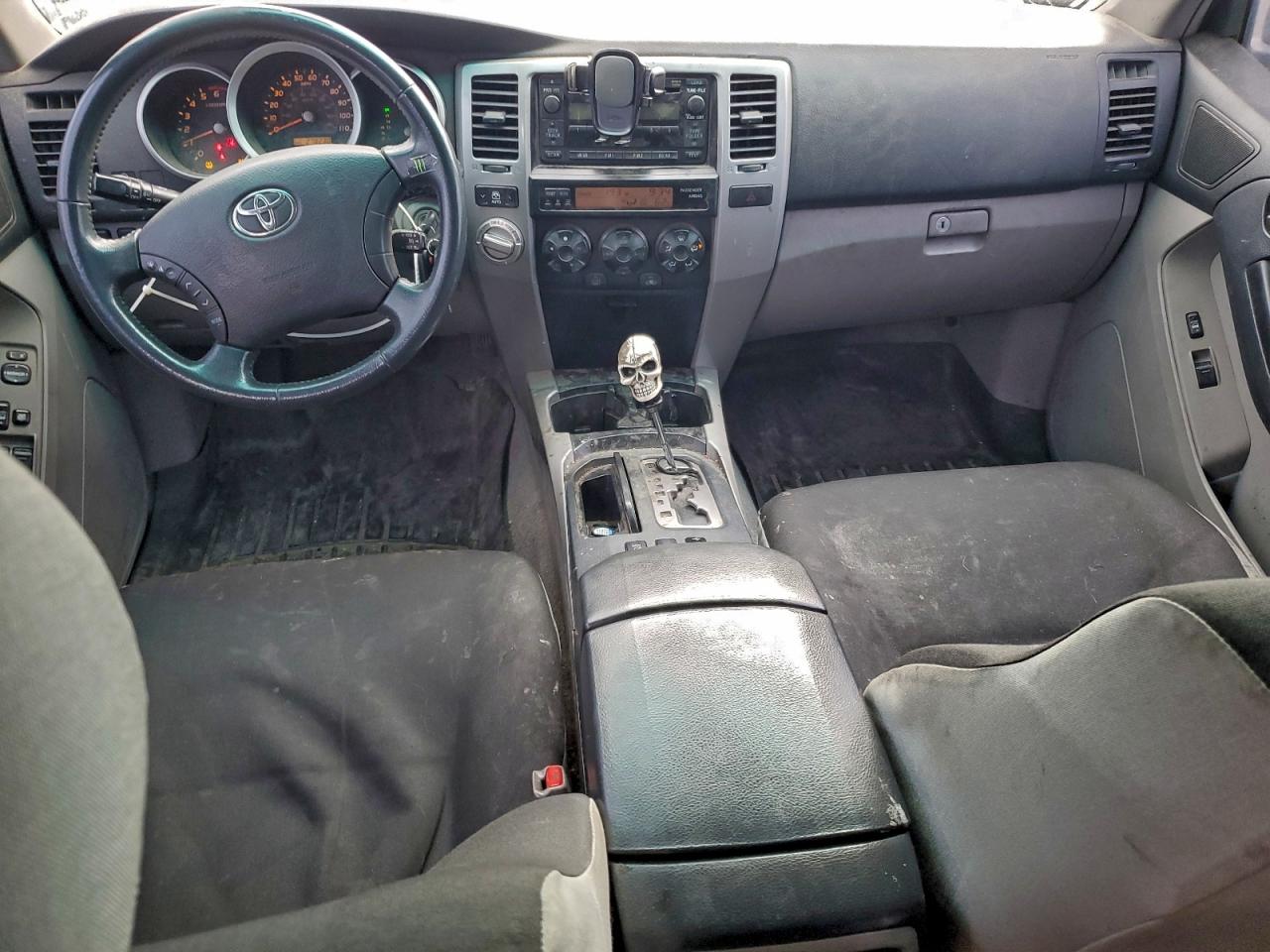 2007 TOYOTA 4RUNNER SR5 photo 8