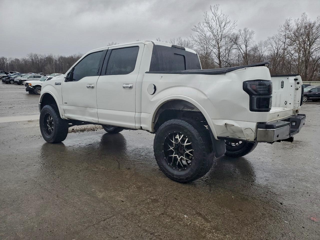 2015 FORD F150 SUPERCREW photo 2