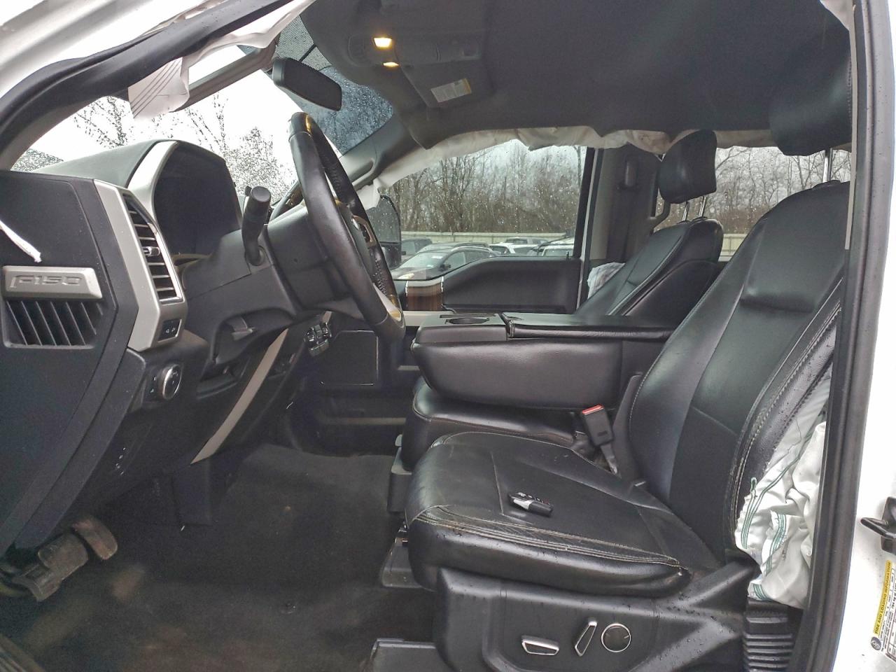 2015 FORD F150 SUPERCREW photo 7