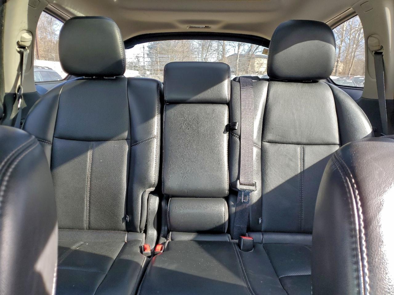 2017 NISSAN PATHFINDER S photo 10