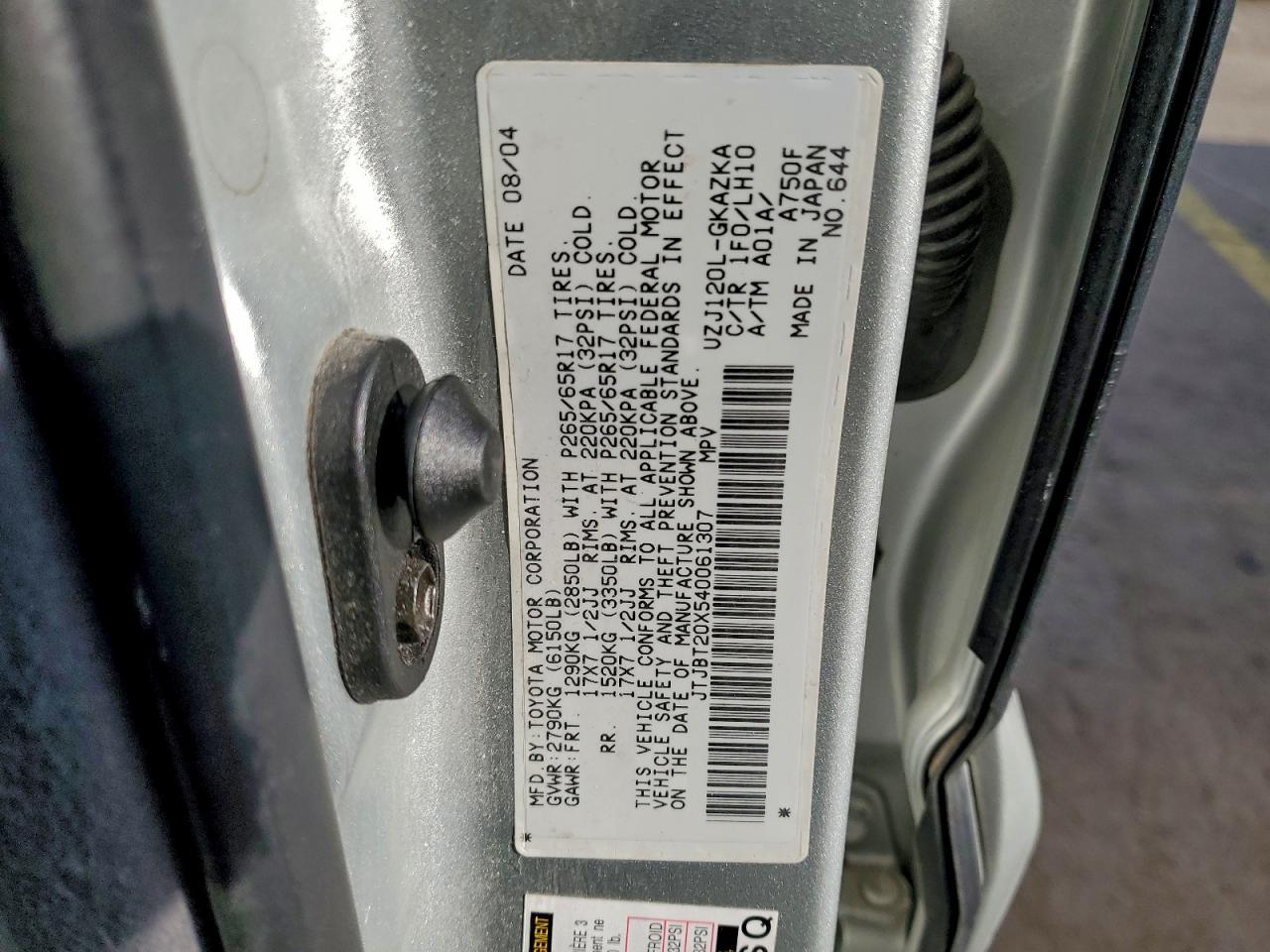 2004 LEXUS GX 470 photo 13