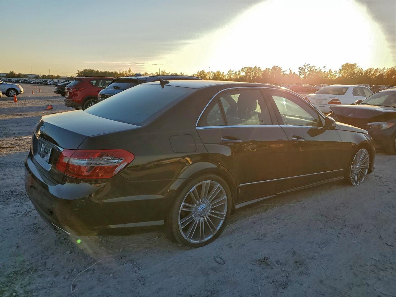 2010 MERCEDES-BENZ E 350 photo 5
