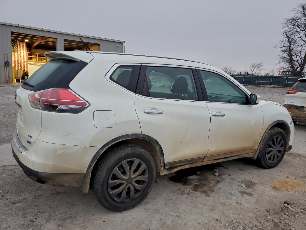 2014 NISSAN ROGUE S photo 3